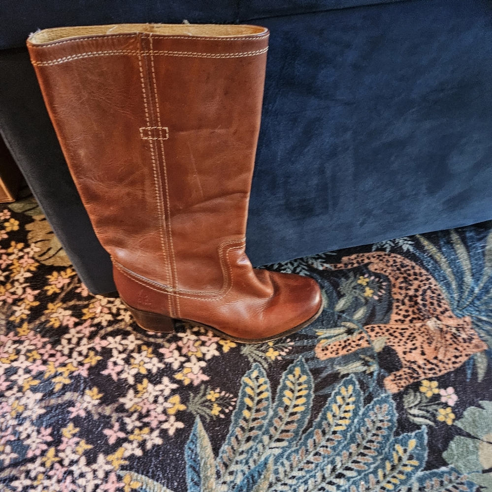 Frye Women's Heeled Boots - Tan